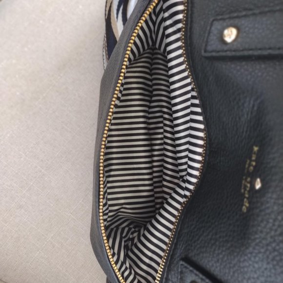 SOLD Kate Spade New York Pebbled Leather Satchel in Black - Picture 7 of 9